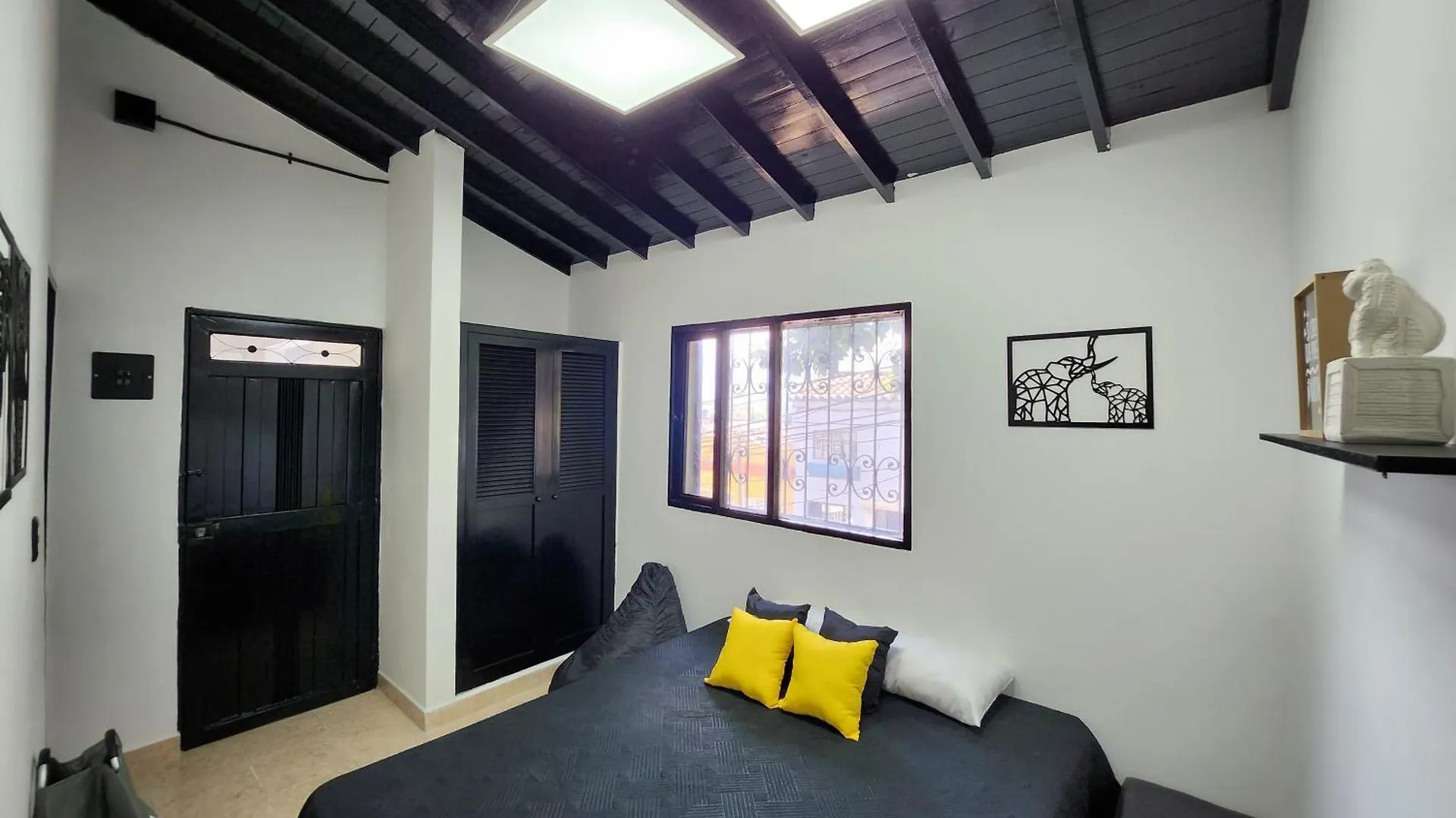 Prado Downtown Hostel Medellin